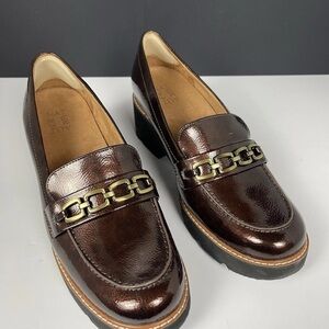 Naturalizer Shiny Brown Loafers with Chain Detail